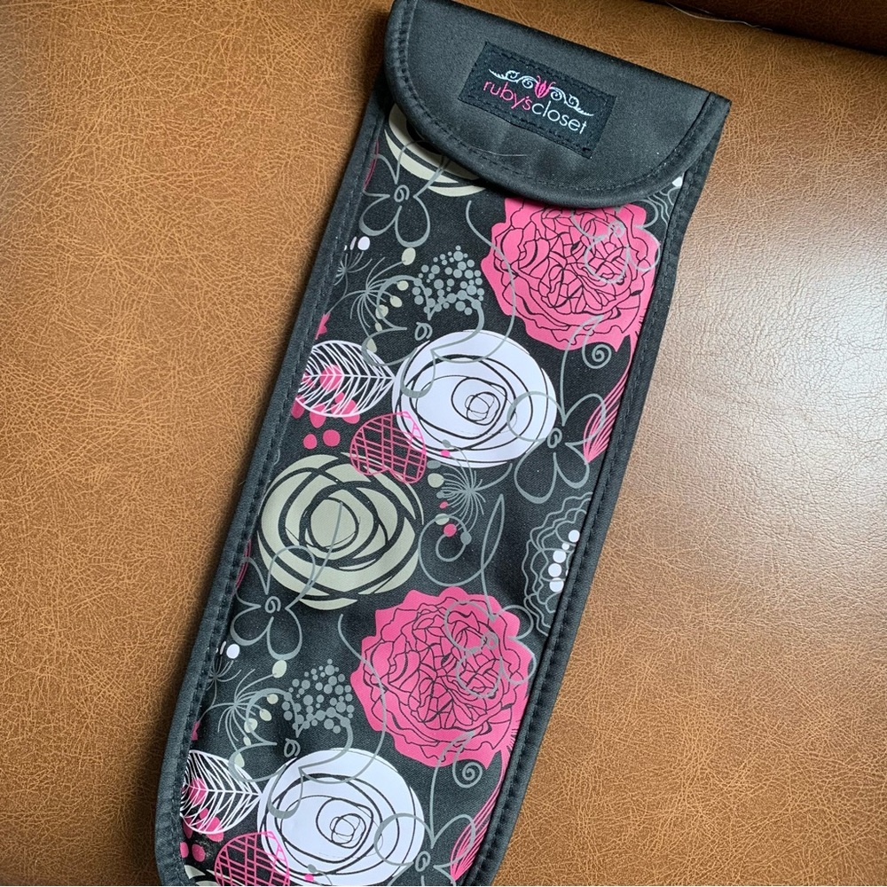 Hot Tools- Straightener Sleeve